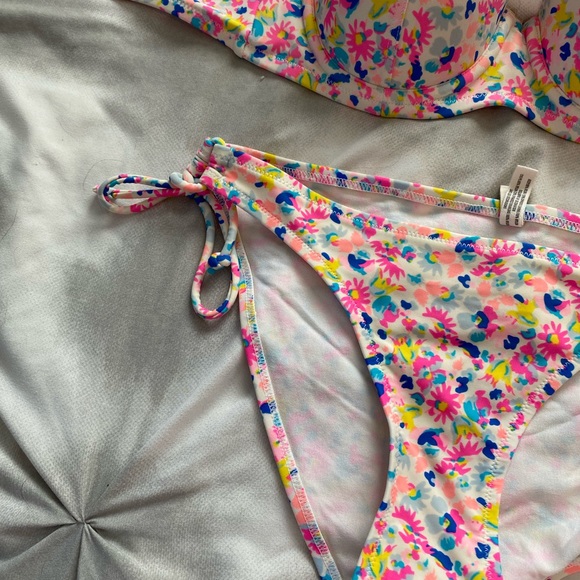 Aerie Bikini - Picture 3 of 6